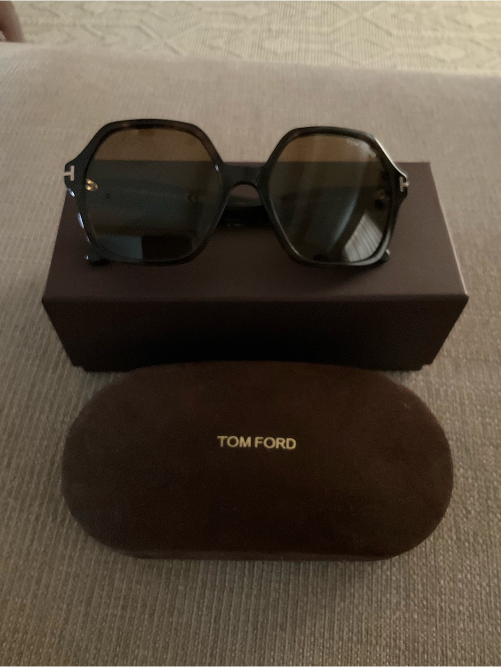 Tom Ford Tortoiseshell Sunglasses with Brown Lenses - Picture 2 of 2